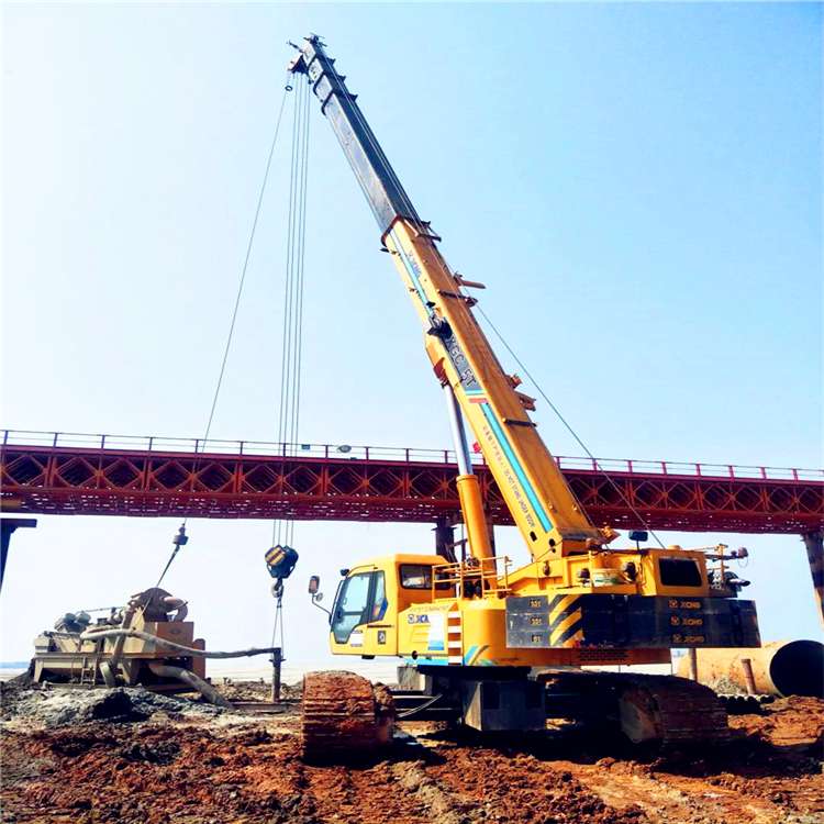 XCMG official 100 ton XGC100T crawler crane telescopic boom loader hot sale